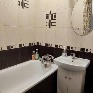 Лейтенанта Покладова вул. (Карла Маркса), 6/20