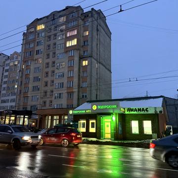 Незалежності вул., 160