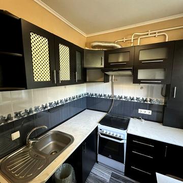 Золотоустівська, 24