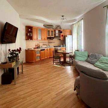 Професора Підвисоцького вул., 7