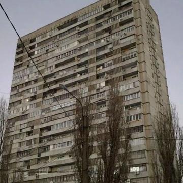 Познанська вул., 2