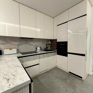 Тиводара Легоцького вул., 80