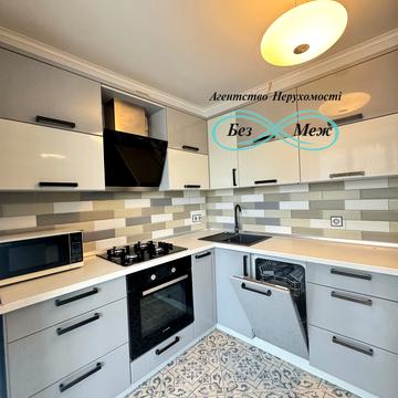 Миру вул., 46