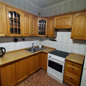 Степана Олійника вул., 11