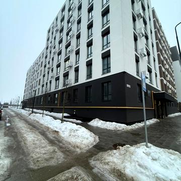 Героїв Майдану вул., (Будинок 11)