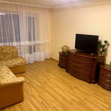 Володимира Вернадського вул., 18