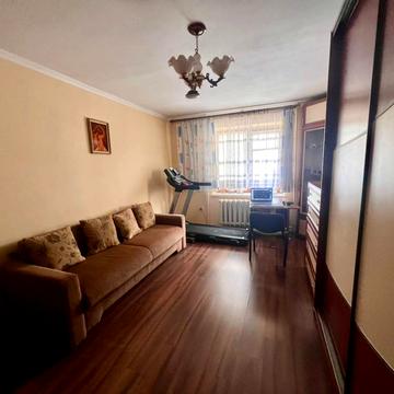 Джорджа Вашингтона вул. (Батальна), 5