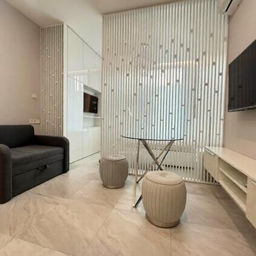 Січеславська Набережна вул., (Будинок)