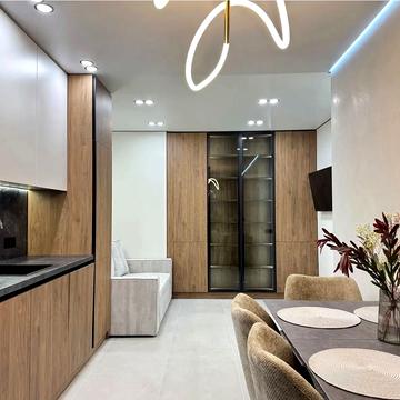 Юліана Пелеша вул., 3