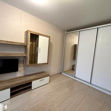 Проїзна вул., 21