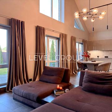 Володимирська вул., 101