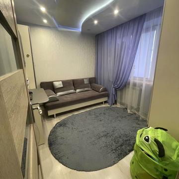 Олега Ольжича вул. (Івана Лобачевського), 43