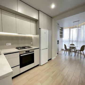 Мартинова просп., (вул. Боголюбова, 48)