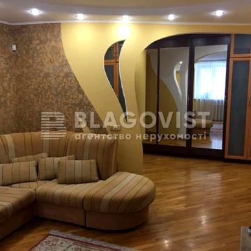 Святошинська пл., 1