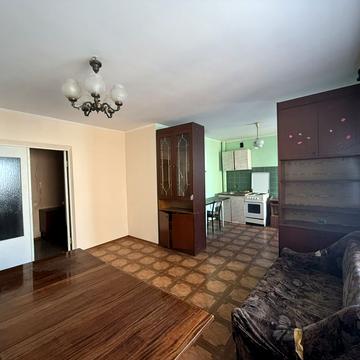 Віталія Шума вул. (Карла Маркса), 2в