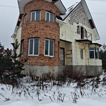 Миропільська вул., 30