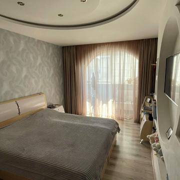 Лазурна вул. (Гайдара), 5