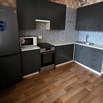 Григорія Ващенка вул., 1