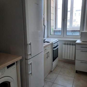 Павла Петриченка вул., 75