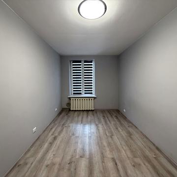 Олени Степанів вул., 4