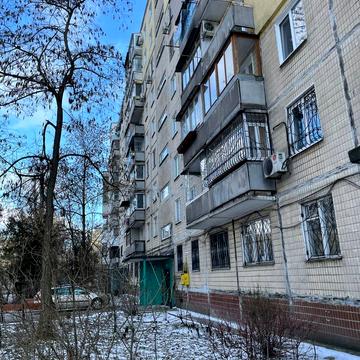 Коробова вул., 20