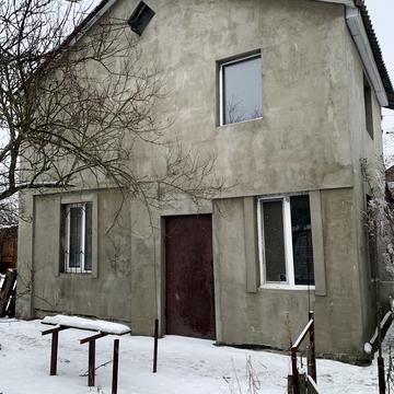 Садова вул., 11