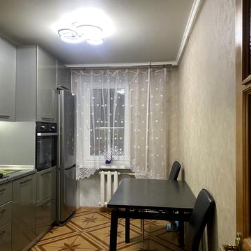 Романа Шухевича вул. (Курчатова), 6/2A