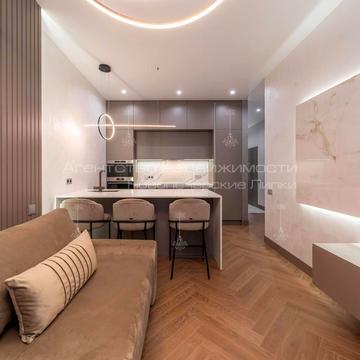 Берестейський просп. (Перемоги), 11 к1