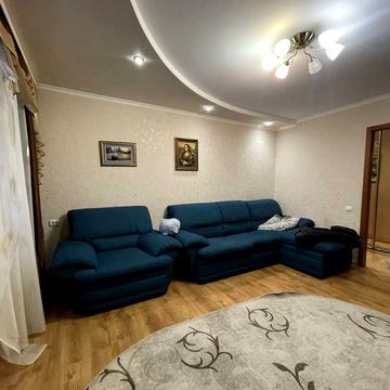 Великотирновська вул., 28 к1