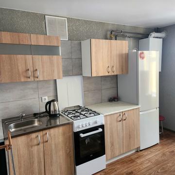 Трудова вул., 7/9