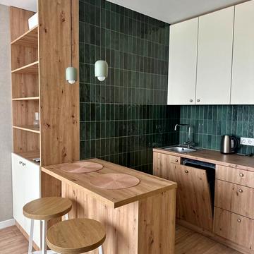 Салютна вул., (Будинок 02301-02303)