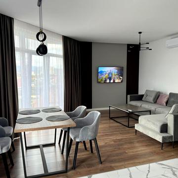 Словянська набережна вул., 21-А