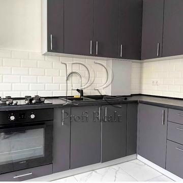 Героїв Дніпра вул., 32-Б