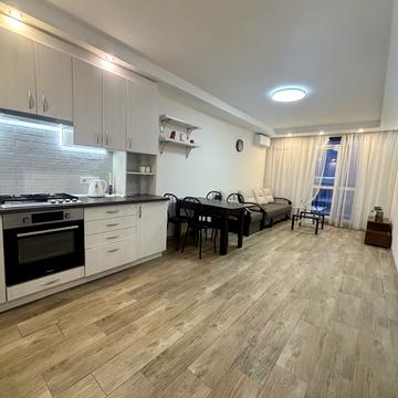 Зелена вул., 204в