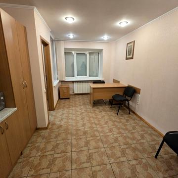 Голосіївський просп. (40-річчя Жовтня), 100/2