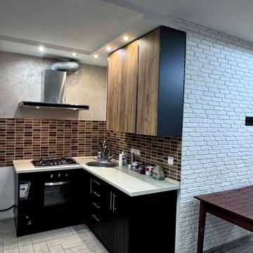 Кирила Осьмака вул., 1