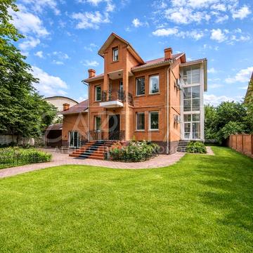 Нагірна вул.