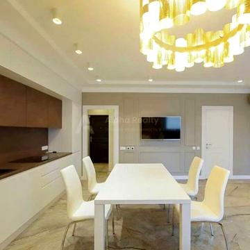 Антоновича вул. (Горького), 109