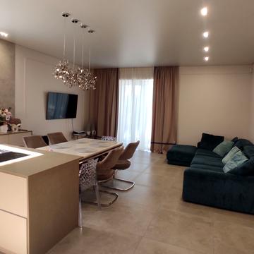 Ньютона вул.