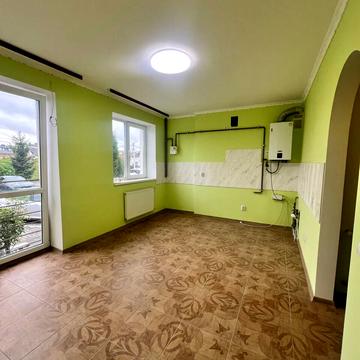 Весняна вул., 10-А