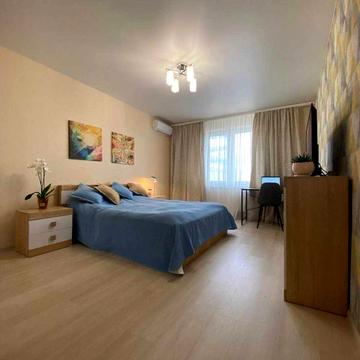 Ревуцького вул., 54