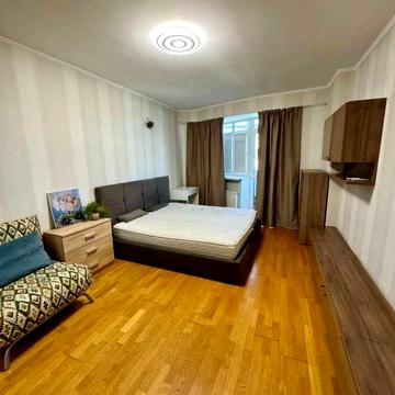 Кубанської України вул. (Маршала Жукова), 33-А