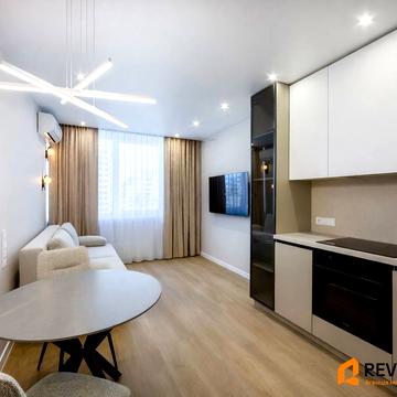 Всеволода Змієнка вул., 34/21