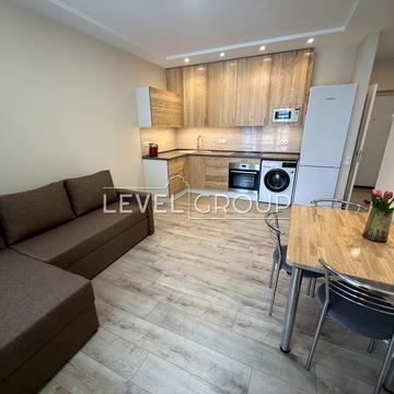 Олександра Олеся вул., 10