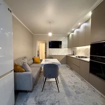 Праведників Світу вул., 45а