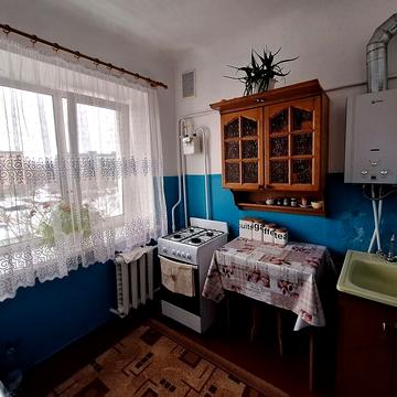 Зарічанська вул., 8