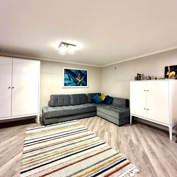 Тернопільська вул., 36