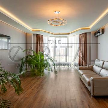 Юлії Здановської вул. (Ломоносова), 73-Д