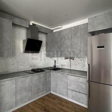 Надії пров., 3