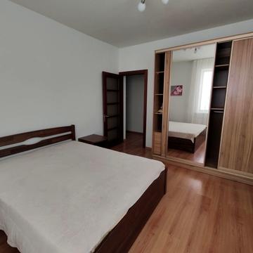 Микільсько-Слобідська вул., 6-В